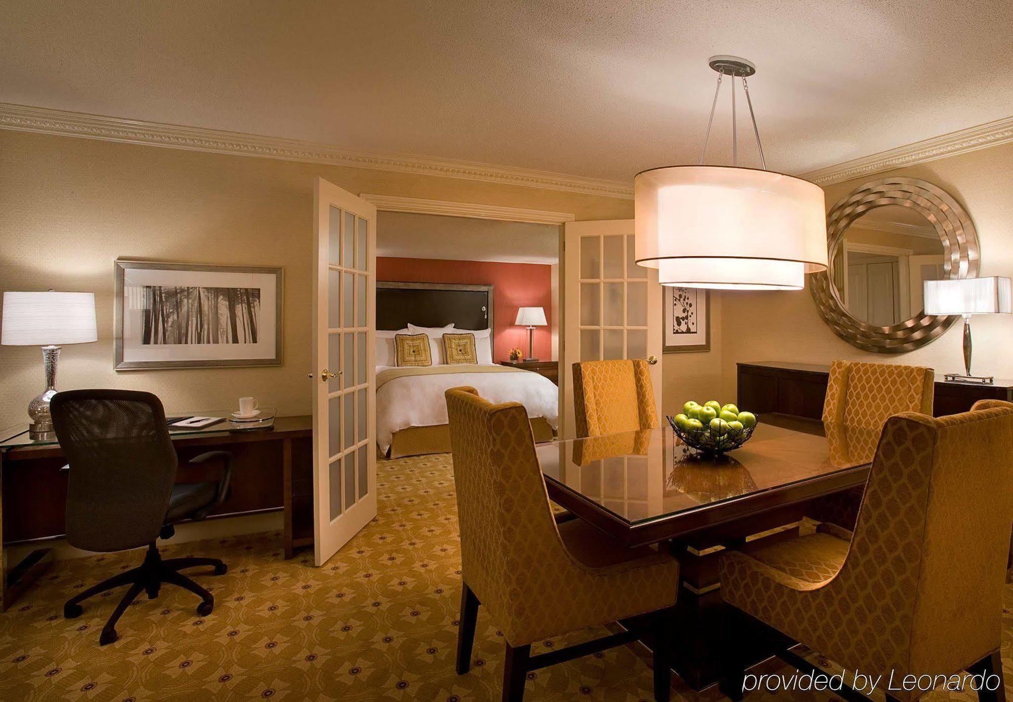 Toronto Airport Marriott Hotel Pokoj fotografie